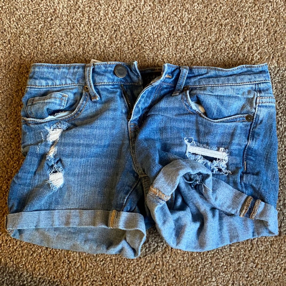 Cute jean shorts